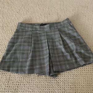 Brand New Zara Plaid Skort